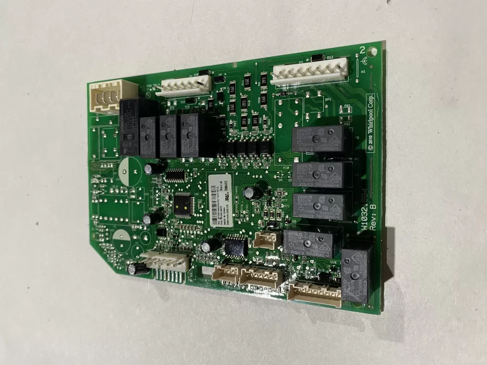 Whirlpool  Maytag  KitchenAid  Jenn-Air AP6329003 W10467104 W10614933 W10886280 WPW10614933 W11035835 PS12346620 Refrigerator Control Board