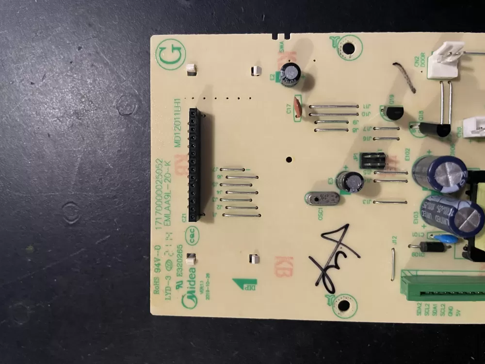 Frigidaire Midea EMLAA9L-20-K Microwave Control Board AZ27127 | KM171