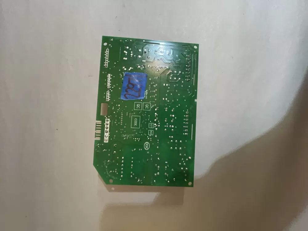 Whirlpool Maytag W10547719 Refrigerator Control Board AZ194264 | KM2297