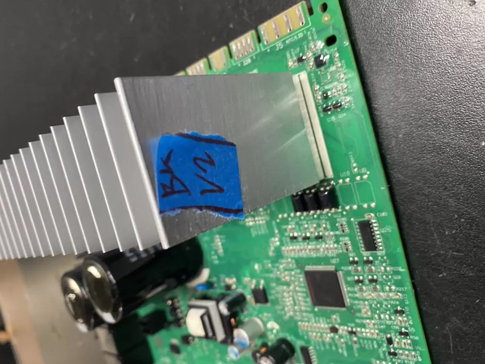 Whirlpool W11124692 Refrigerator Control Board AZ14164 | BKV2