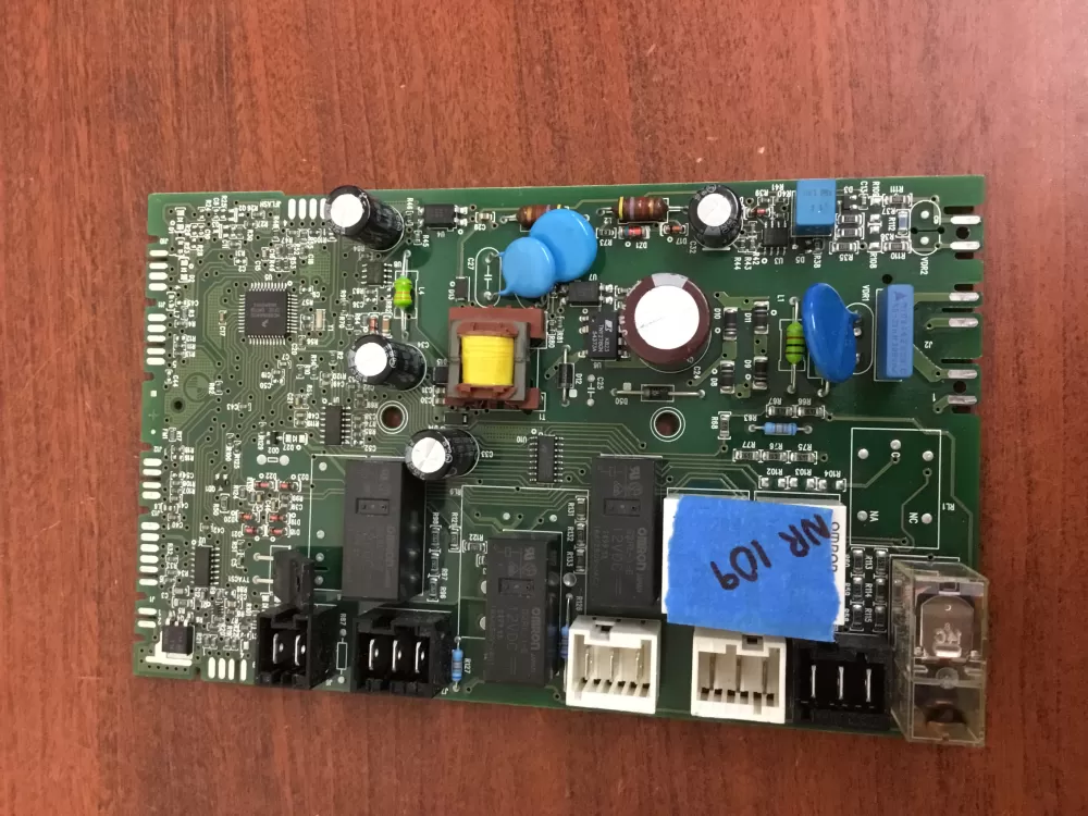 Electrolux Washer 137032400 Control Board AZ33243 | NR109
