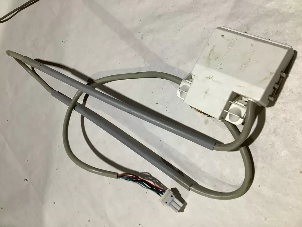 LG EBF60665201 EBF61674802 Washer Lock Lid AZ113567 | Sl10