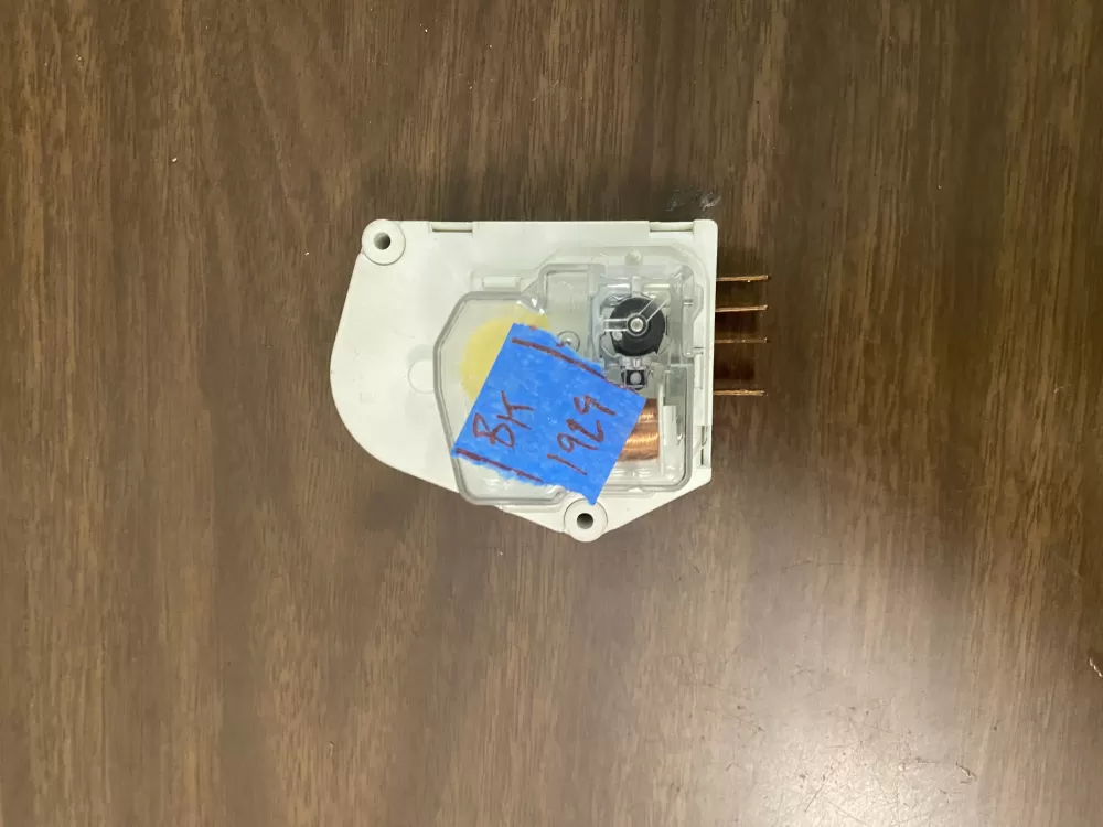 Frigidaire Kenmore 241705101 Refrigerator Defrost Timer AZ55189 | BK1929