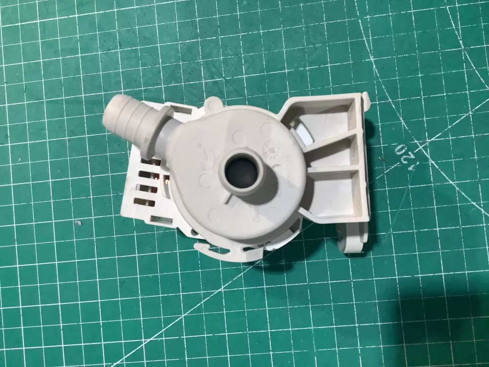 Electrolux 5304509040 5304514769 Washer Pump AZ230066 | SLA127