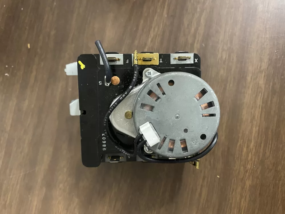 GE 572D520P021 WE4M271 Dryer Timer AZ31670 | BK324