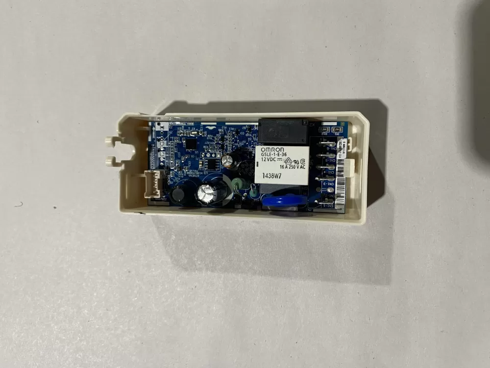 Whirlpool W11176901 W11176899 Refrigerator Control Board AZ135626 | BK2340