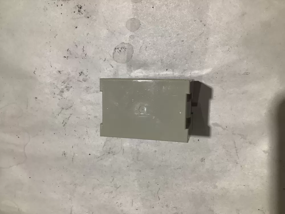 Bosch 5070000333 Dryer Relay AZ107117 | SL15