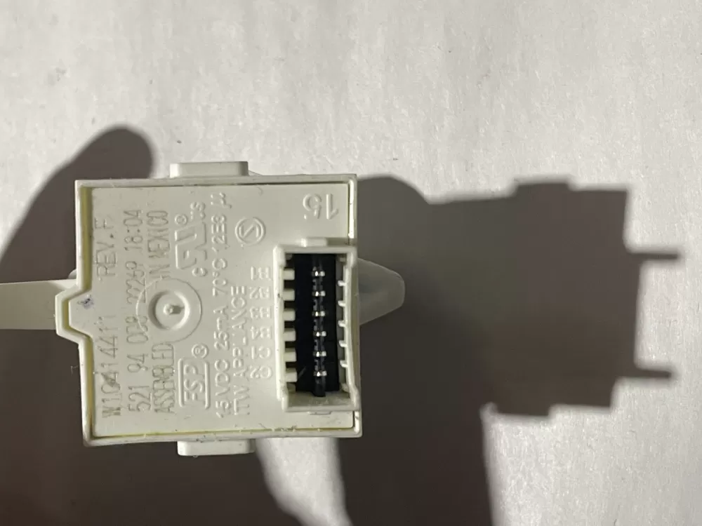 Whirlpool W10859568 Washer Switch AZ198421 | KM654