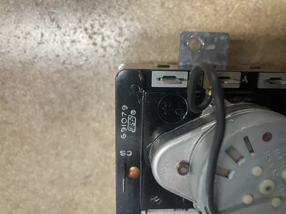 Whirlpool Kenmore Maytag Roper 279561 691079 M400G Dryer Timer AZ4982 | KM1442