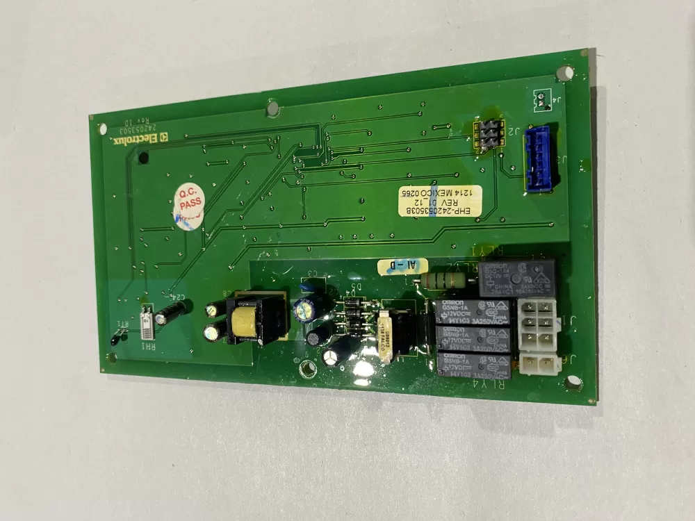Frigidaire 242053503 AP4567227 Refrigerator Control Board  AZ164749 | BK2540
