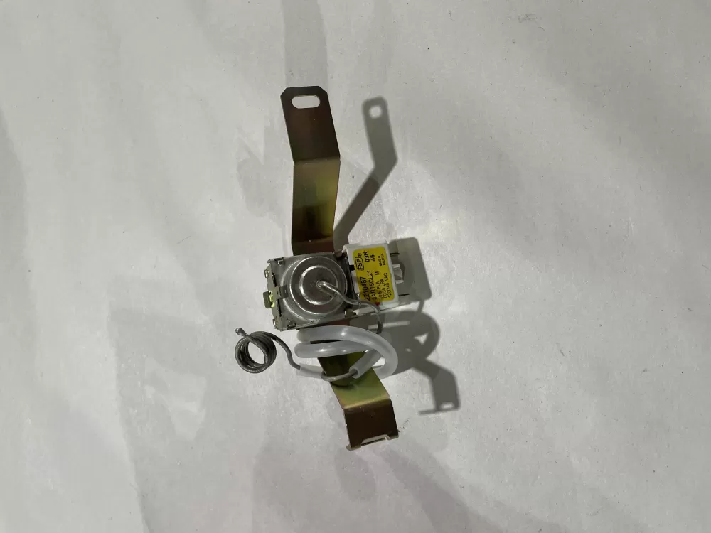 Whirlpool 2210487 Refrigerator Thermostat Cold Control AZ154364 | KM2516