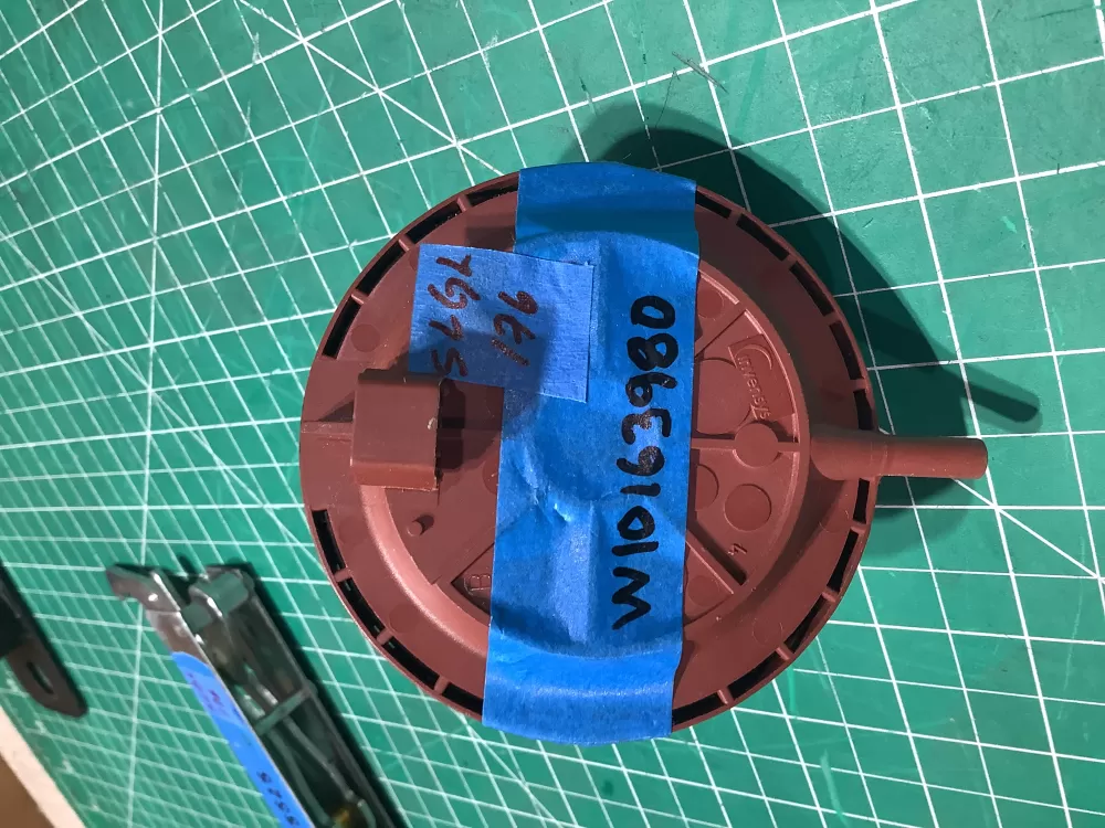 Kenmore  Maytag  Whirlpool 8540223 8540224 W10163980 W11402114 WPW10163980 W11417619 Washer Pressure Switch