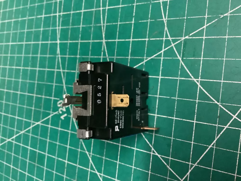 Crosley  Frigidaire  Gibson  Kenmore  White Westinghouse 131447800 134398300 Dryer Crosley Gibson Start Switch