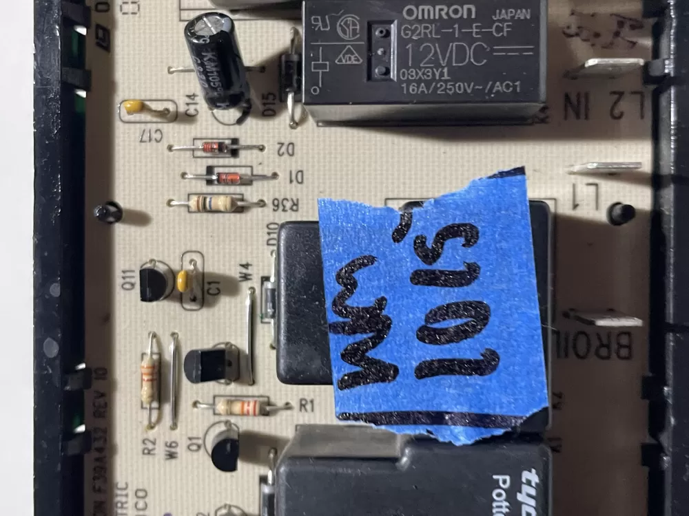 Kenmore Oven Range Display Control Board F39A432 AZ145196 | Wm1015
