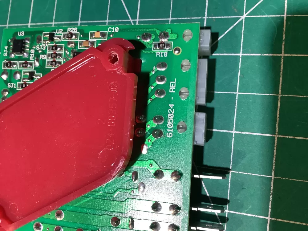 Whirlpool 6105024 Refrigerator Defrost Board AZ135995 | NR2346