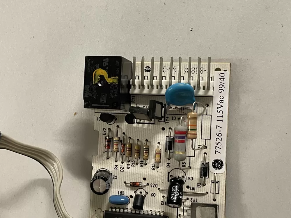 Maytag 61003425 Refrigerator Dispenser Control Board AZ140614 | KM1072