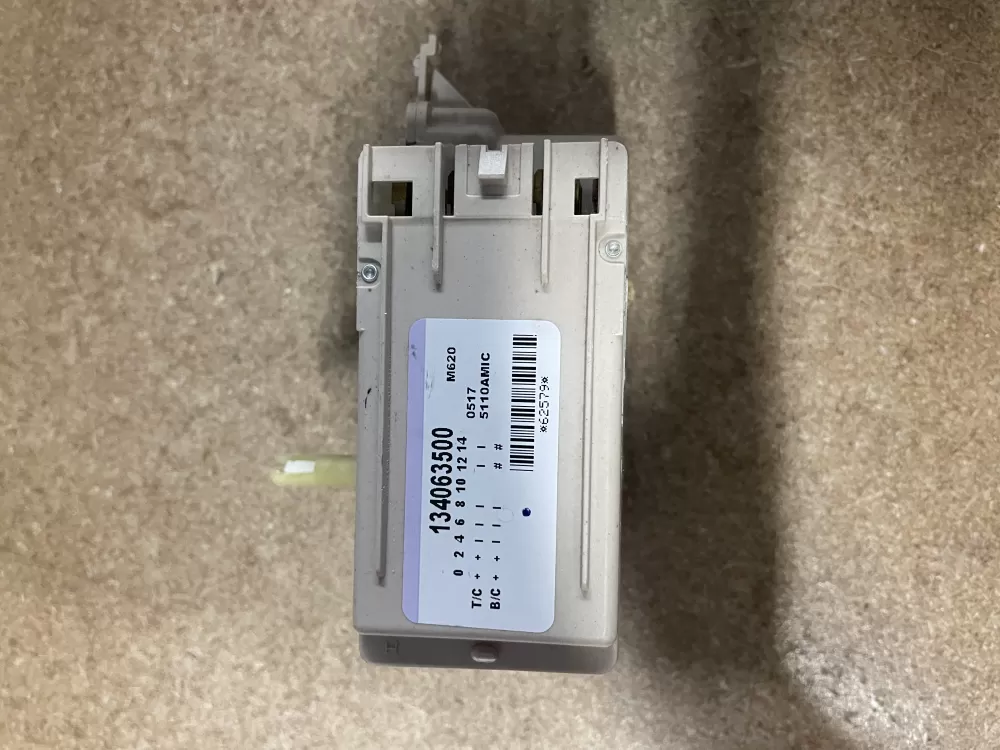 Frigidaire 134063500 M620 Washer Timer AZ24202 | KM756