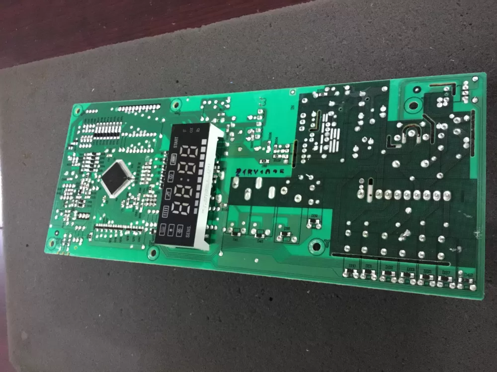 Magic Chef EMLAUXX-21-K-CKD Microwave Display Board AZ89687 | NR1109