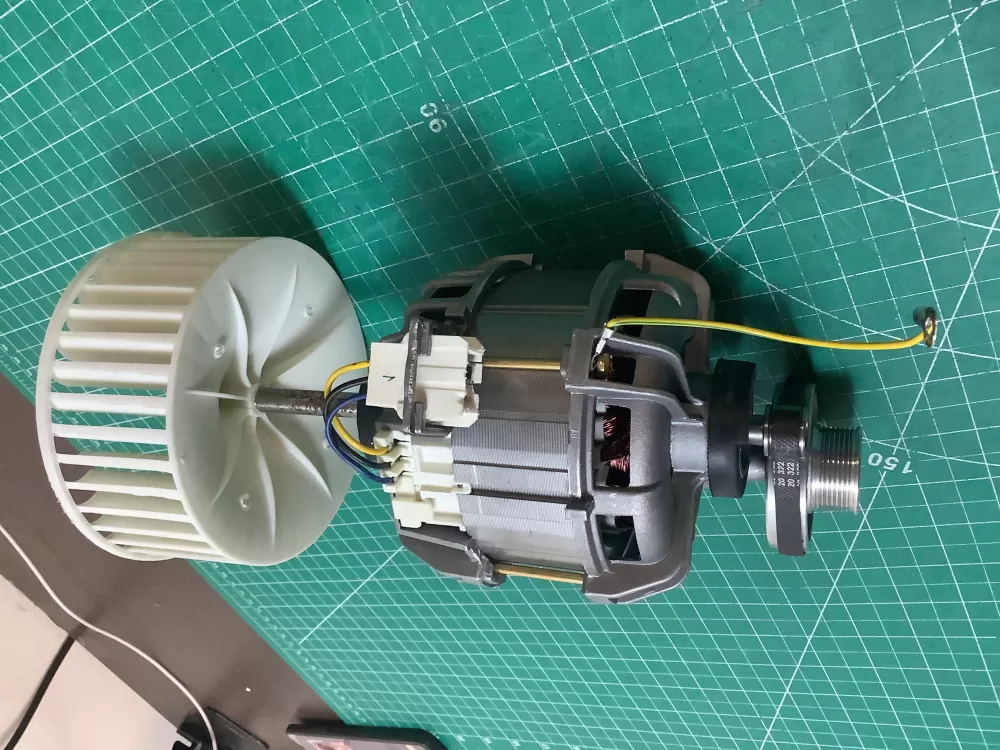 Blomberg 2953880100 Dryer Motor AZ224168 | SLA72