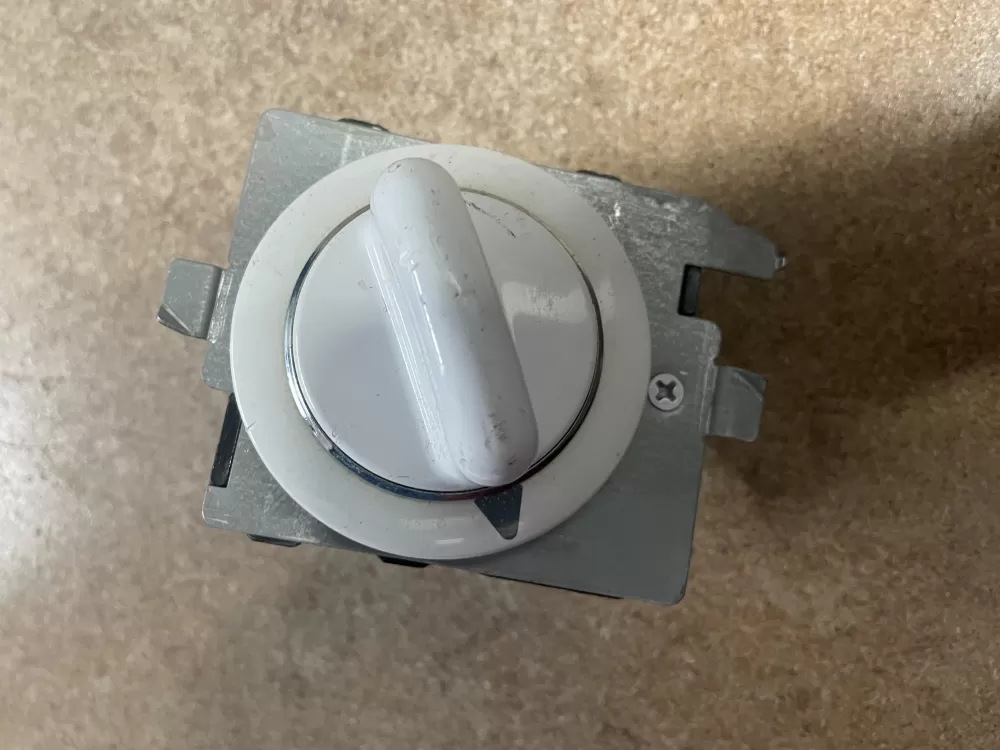 Frigidaire 131850900 Dryer Timer AZ16170 | KM1598