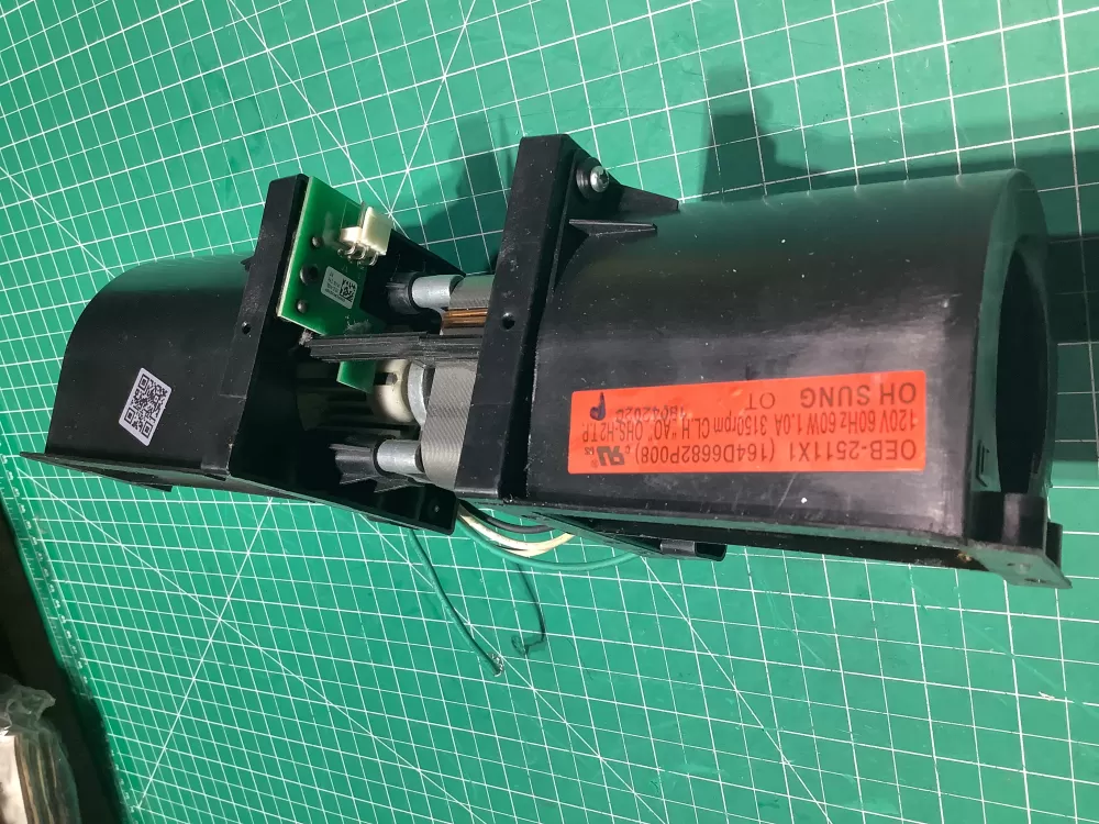 GE 164D6682P004 Oven Cooling Fan