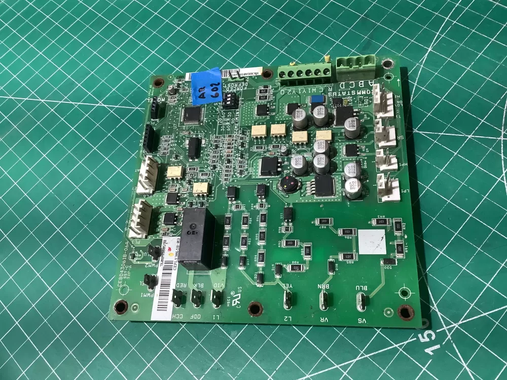 Carrier CEBD430618-06A Bryant Furnace Control Board AZ193047 | AR602