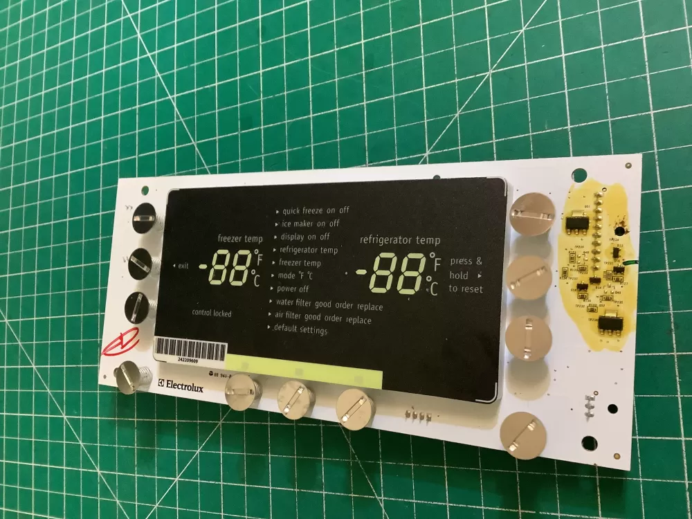 Frigidaire Refrigerator Dispenser Control Board 242209728 AZ174162 | NR2620