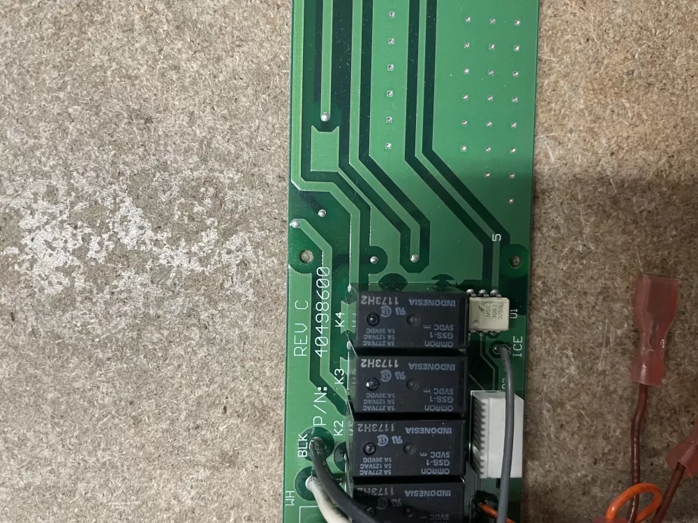 Frigidaire 40498600 Refrigerator Control Board Dispenser AZ22720 | KM1596