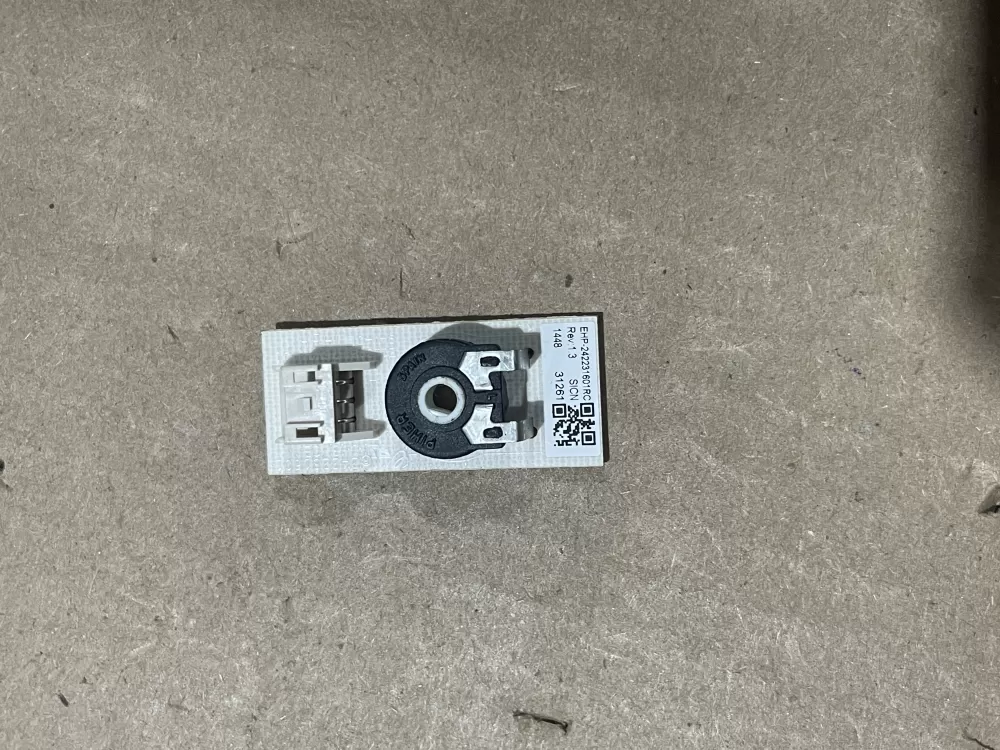 Frigidaire Kenmore AP6037540 Refrigerator Control Board AZ89420 | Wm1338