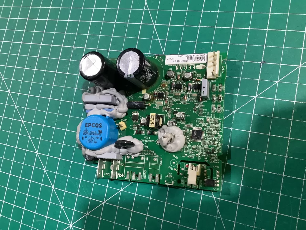GE 219326139 0193525078 Refrigerator Control Board AZ155179 | NR252