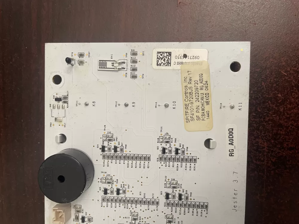 Frigidaire Refrigerator control Board 242209720 AZ93136 | KM1669