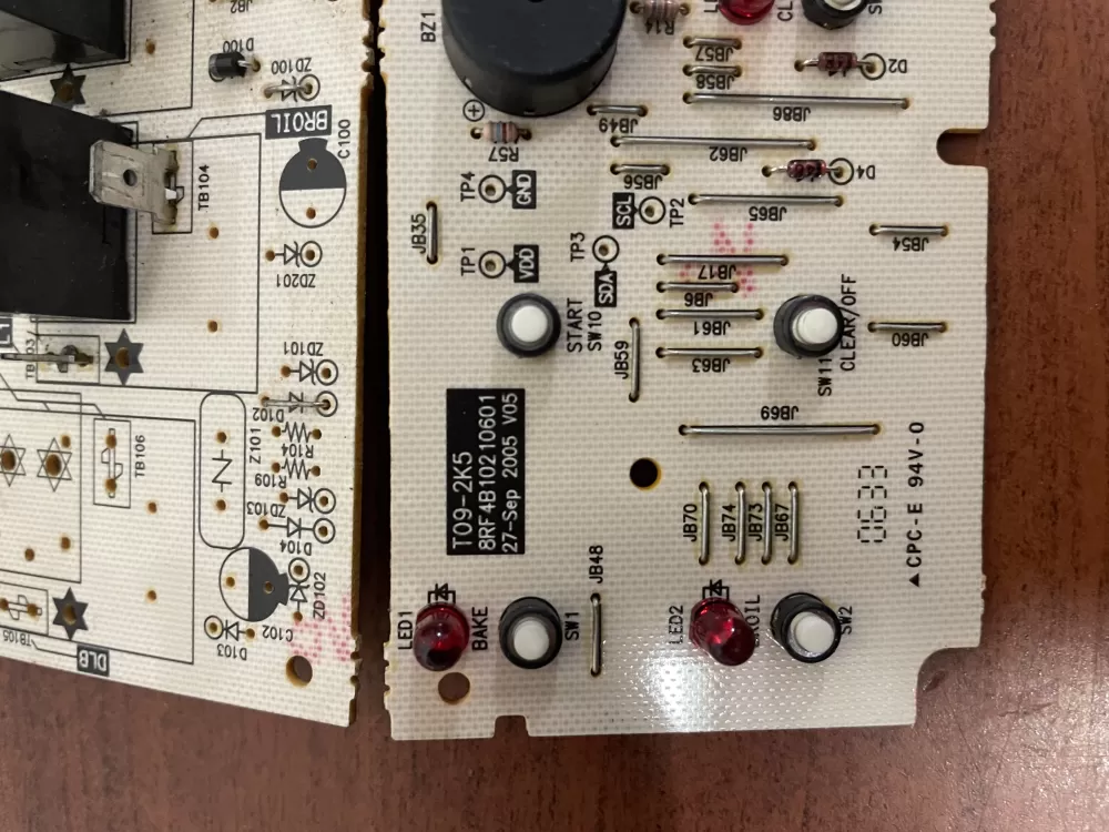 GE 8RF4B10210601 T09 2K5 Oven Control Board Wd 11206 AZ43990 | KM936