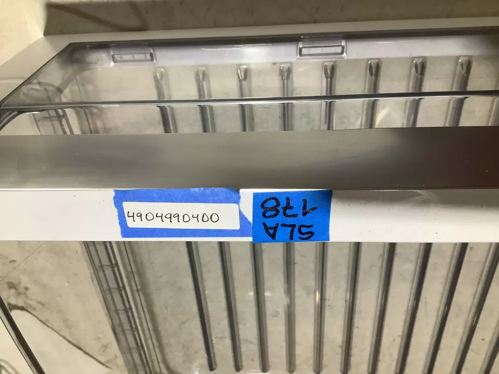 4904990400 Blomberg Small Freezer Drawer AZ113541 | SL178