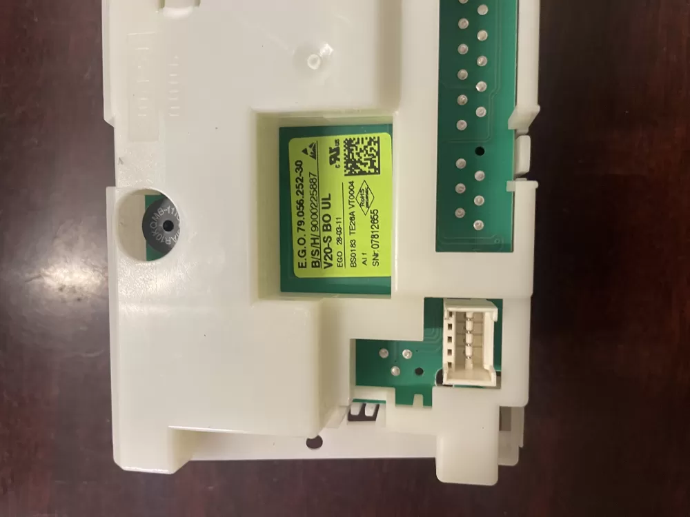 Bosch 9000225887 Dryer Control Board AZ42132 | KMV420