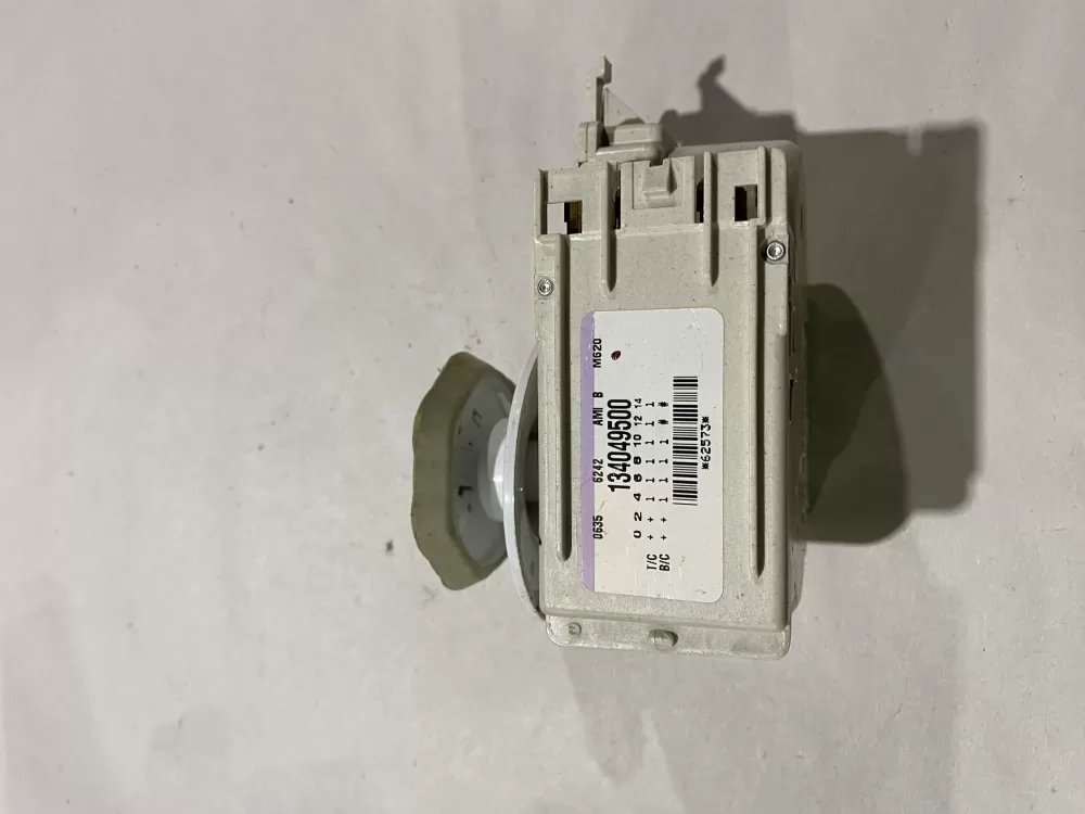 Frigidaire  Kenmore  Westinghouse AP2108079 936780 131974000 134049500 PS645407 Washer Timer