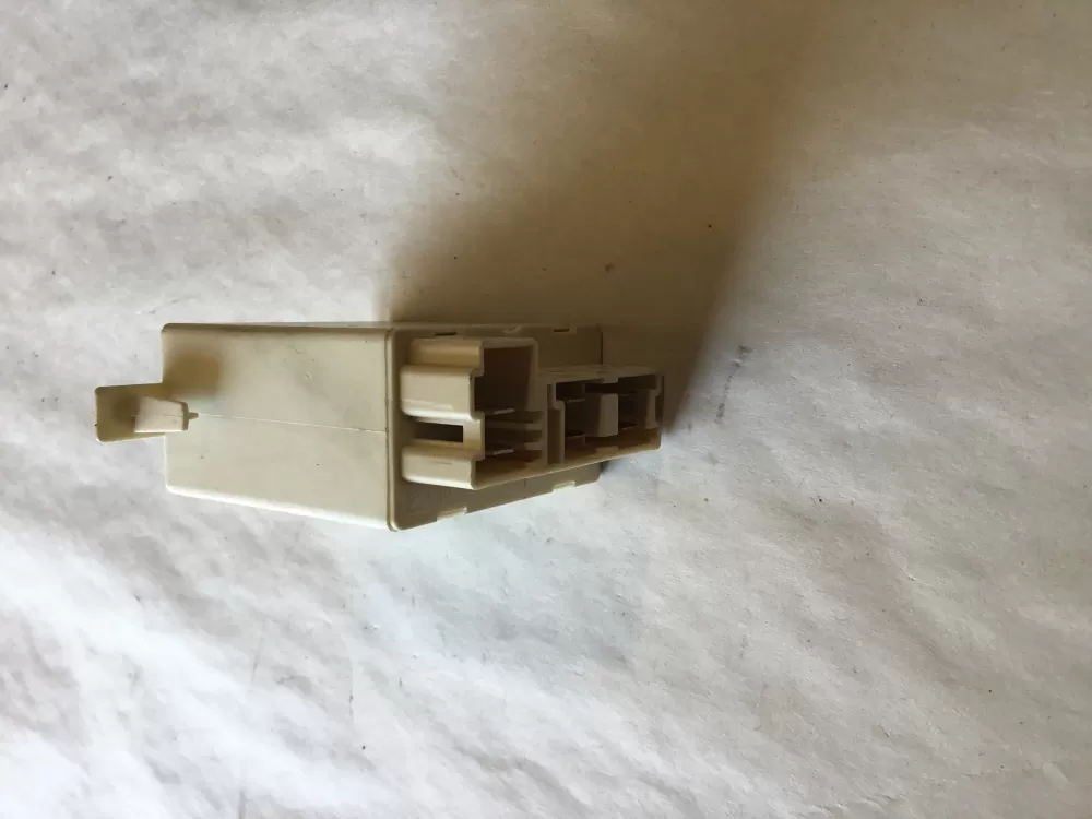 Miele 5870220 Dishwasher Heating Element Relay AZ155720 | SL124