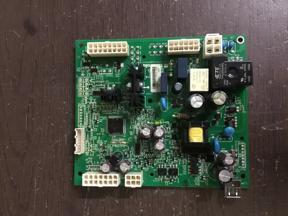 Frigidaire 242268901 Refrigerator Control Board