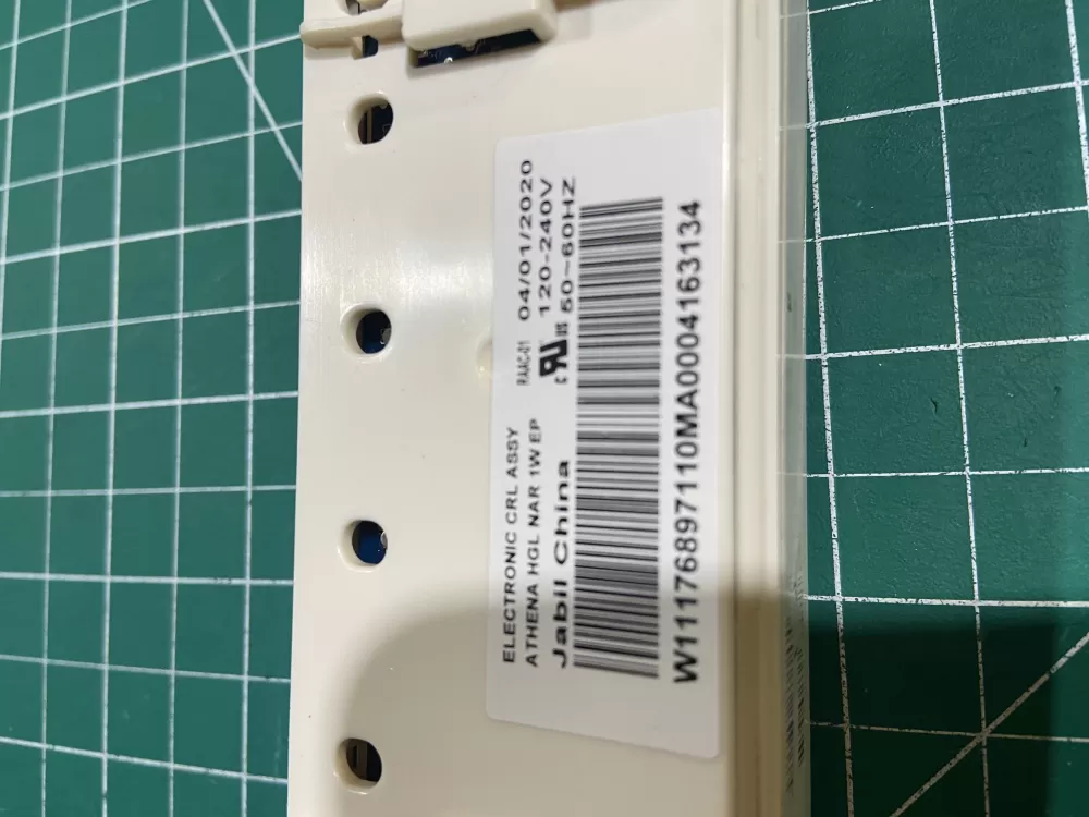 Whirlpool W11176897 W11207400 Refrigerator Control Board AZ142643 | NR2400