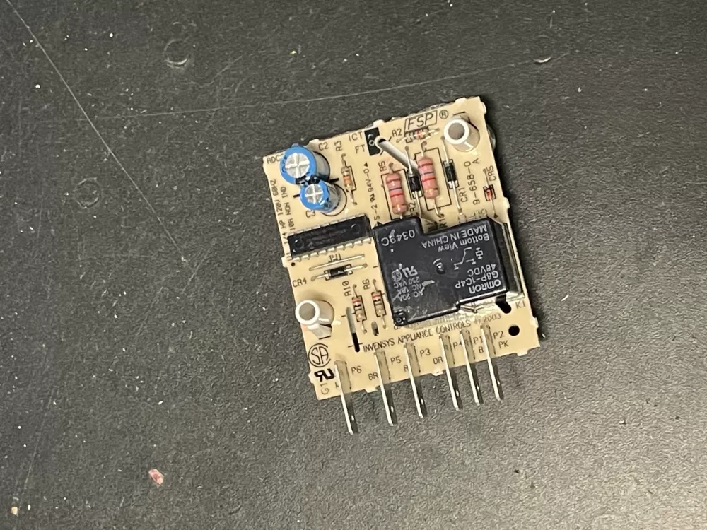 Whirlpool  Maytag  KitchenAid  Kenmore 2213100 2213473 2302564 2303826 2304099 WP2304099 PS11740238 Refrigerator Control Board Defrost