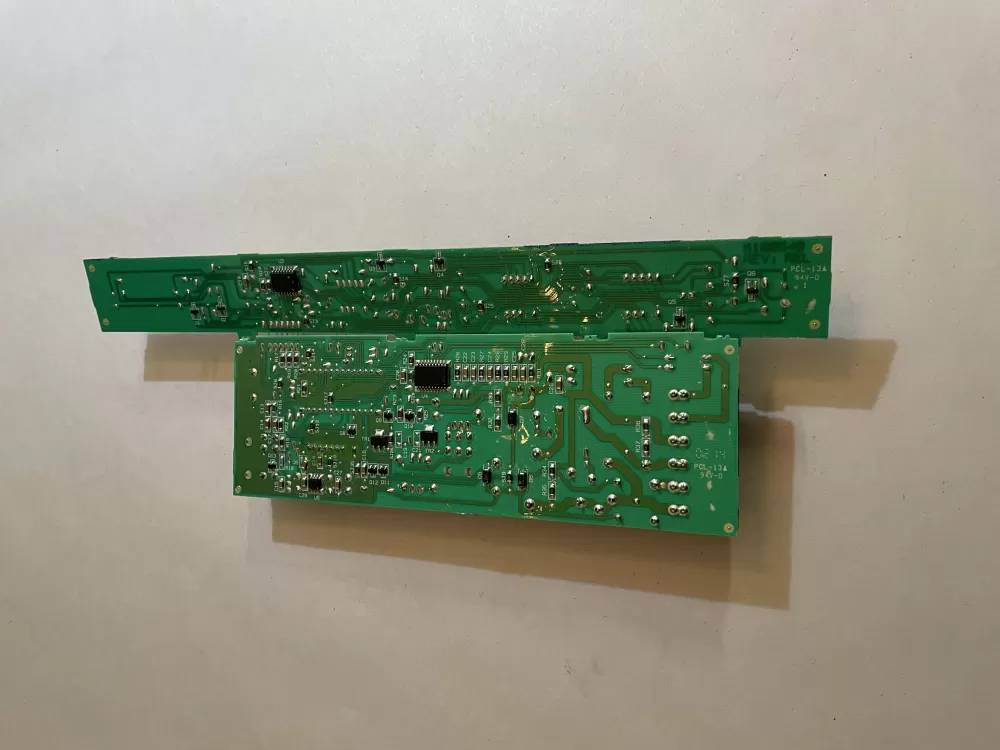 Whirlpool 2220512 8201658 Refrigerator Control Board AZ147001 | KM2465