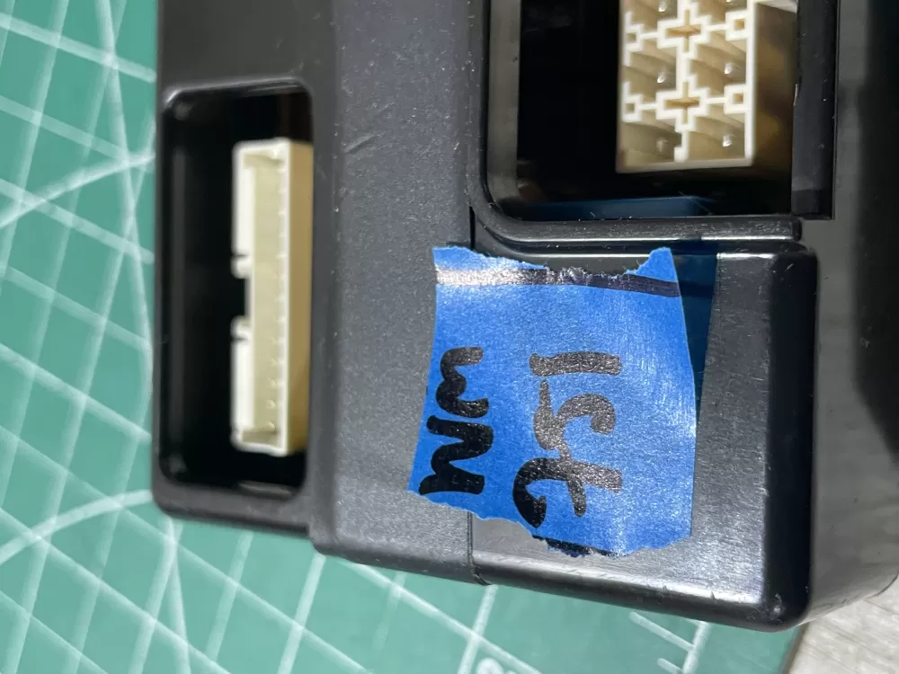 GE GR-L318 Control Board AZ189646 | Wm751