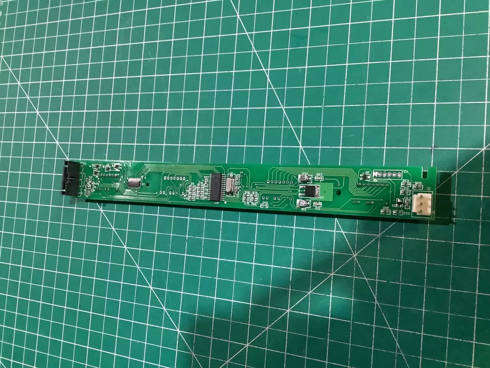 Maytag W10207861 Refrigerator Control Board Temp Display AZ153522 | NR153