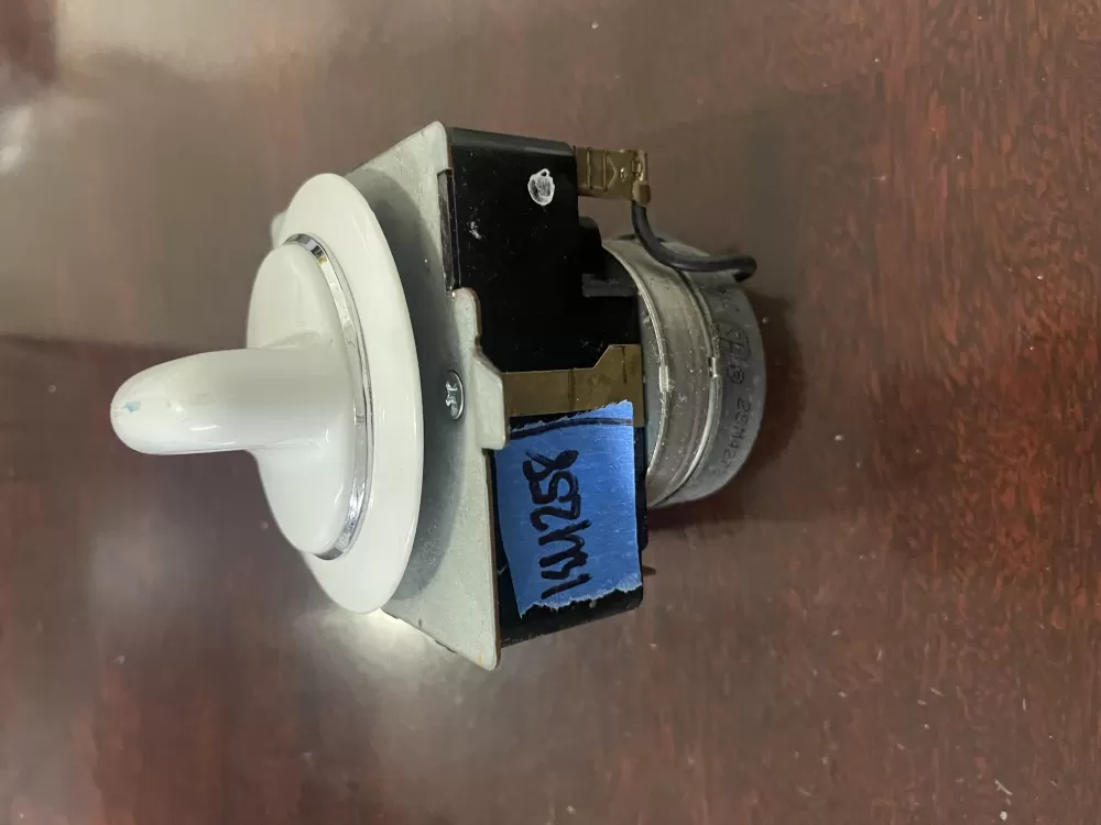 GE 572D520P021 WE4M271 Dryer Timer AZ35775 | KM258
