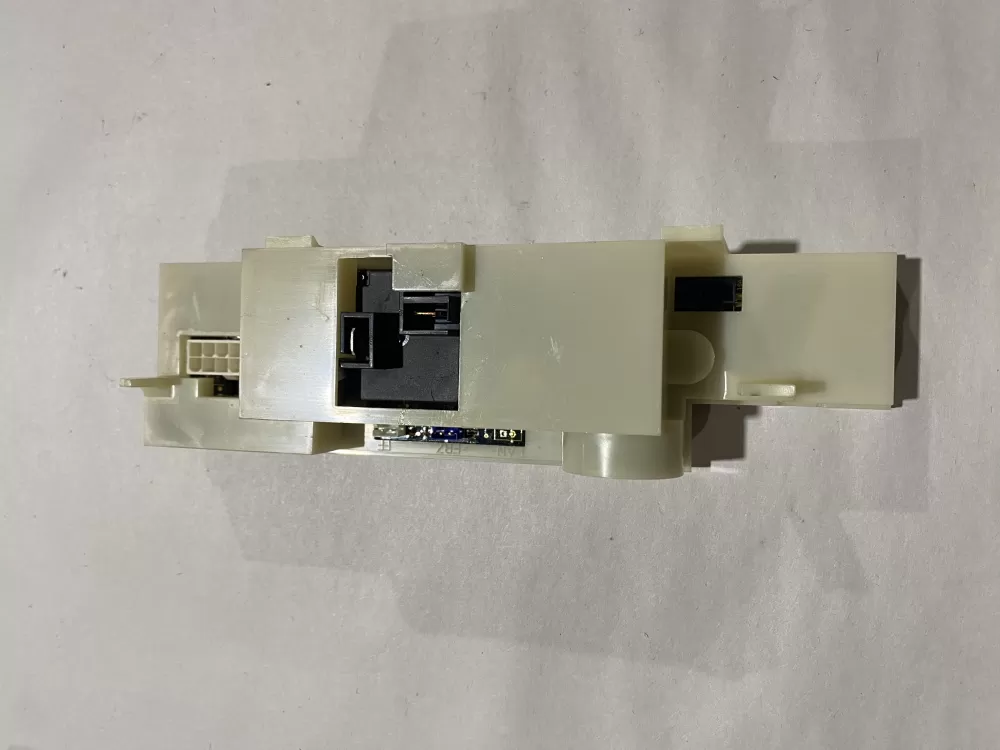 Frigidaire 241739704 Refrigerator Control Board AZ182555 | BK160
