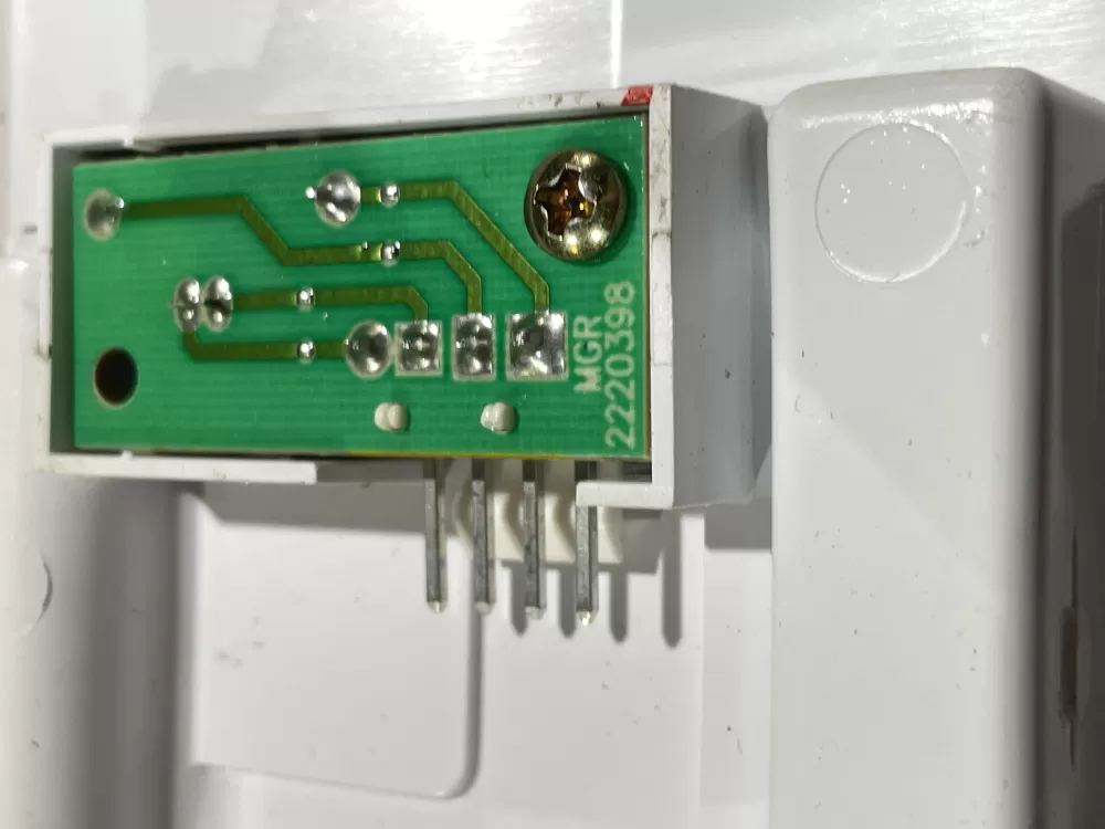 Whirlpool W10757851 4389102 Refrigerator Ice Control Board AZ176328 | Wm433