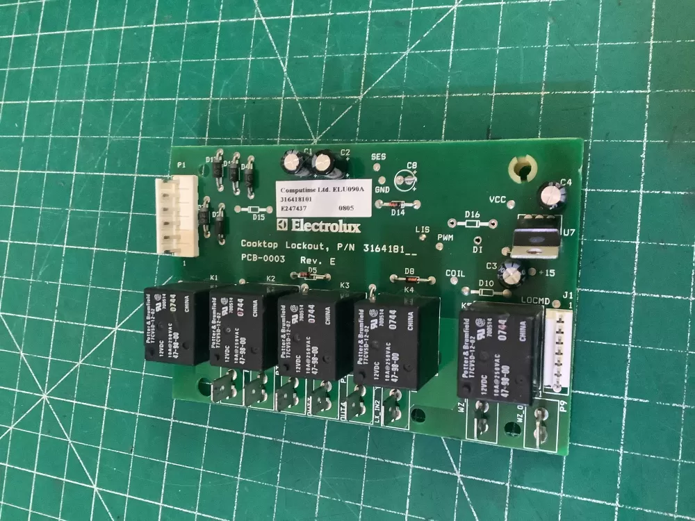 Frigidaire  Kenmore AP3768449 316418100 316418101 PS977959 Range Control Board