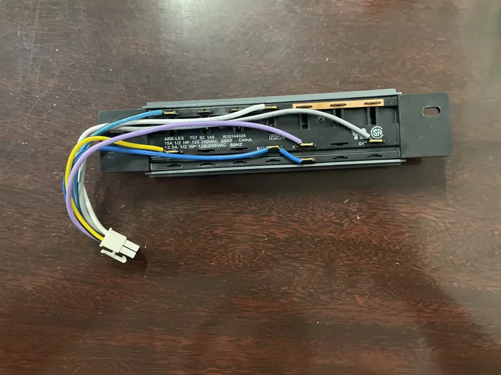 Maytag W10181070 W10144028 Refrigerator Control Board Dispenser AZ50748 | KM1874