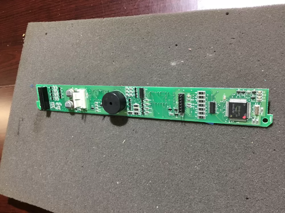 GE Refrigerator Display Control Board AZ95847 | NR49