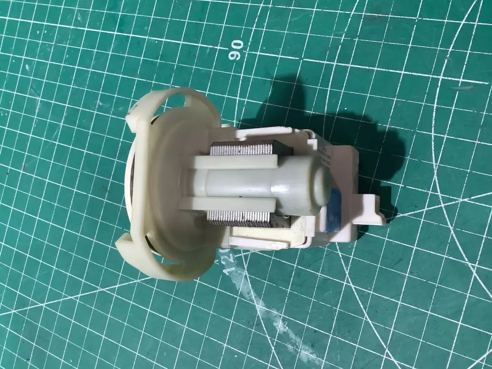 Whirlpool  Maytag  Kenmore  KitchenAid 8558995C Dishwasher Drain Pump