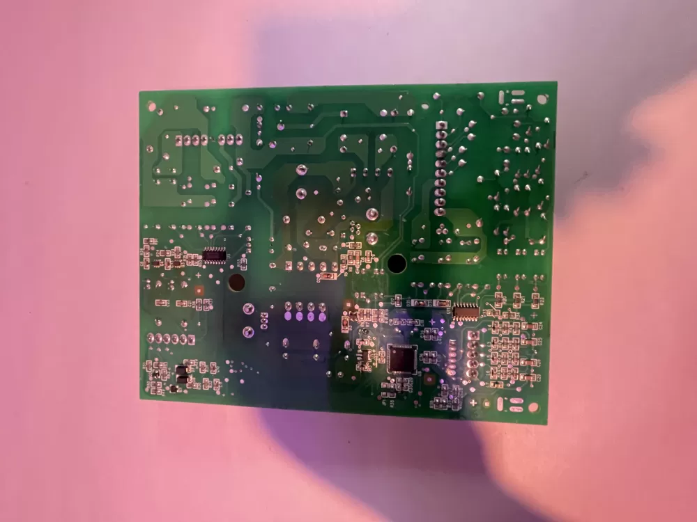 Whirlpool Kenmore Maytag 720961 00 Refrigerator Control Board AZ195370 | KM2751
